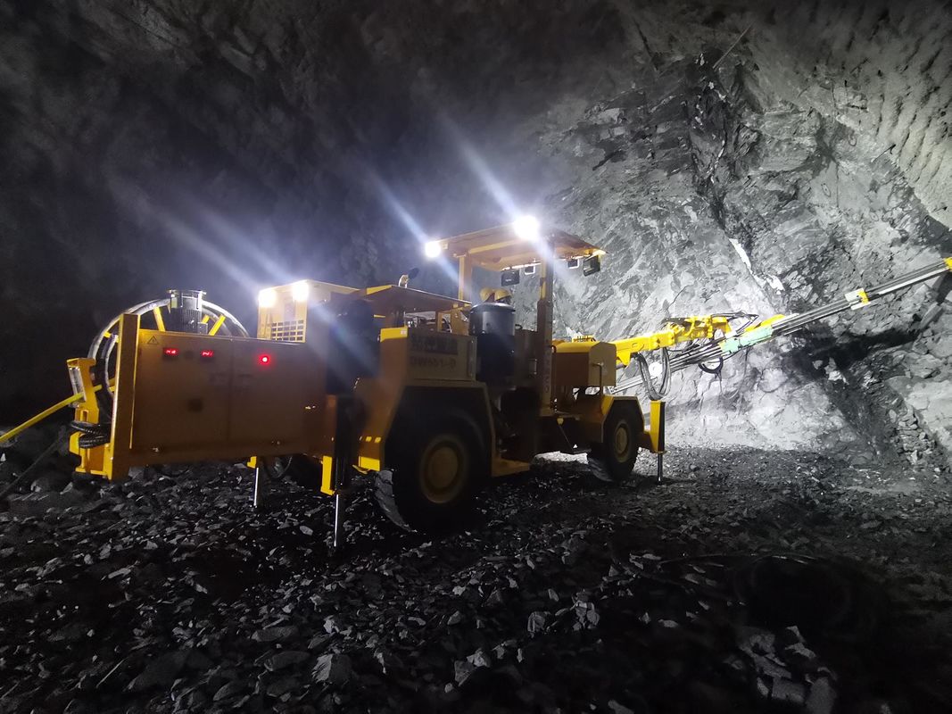 13500kg Τύνο πετρώματος βρόγχοι Πίνακας γεωτρήσεις για την ανάπτυξη υπόγειων ορυχείων σε εφαρμοστέο τομέα διατομής 6645mm*6060mm